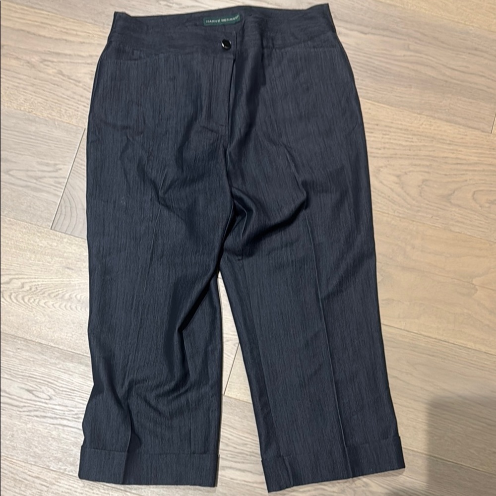Harve Benard Black Capris Tailored Fit